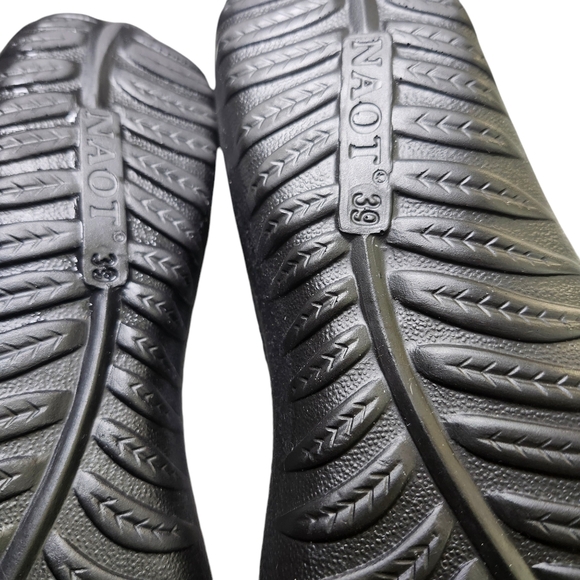 Naot Kirei Black leather Mary Jane size 8.5 - Picture 8 of 11